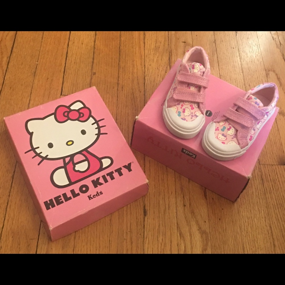 Keds Hello Kitty, size 6.5 M - Picture 2 of 3